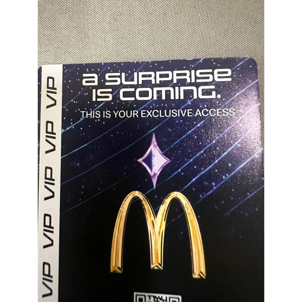 McDonalds x Netflix Hello Friend VIP Exclusive Access Card Holographic Monster - Picture 3 of 4